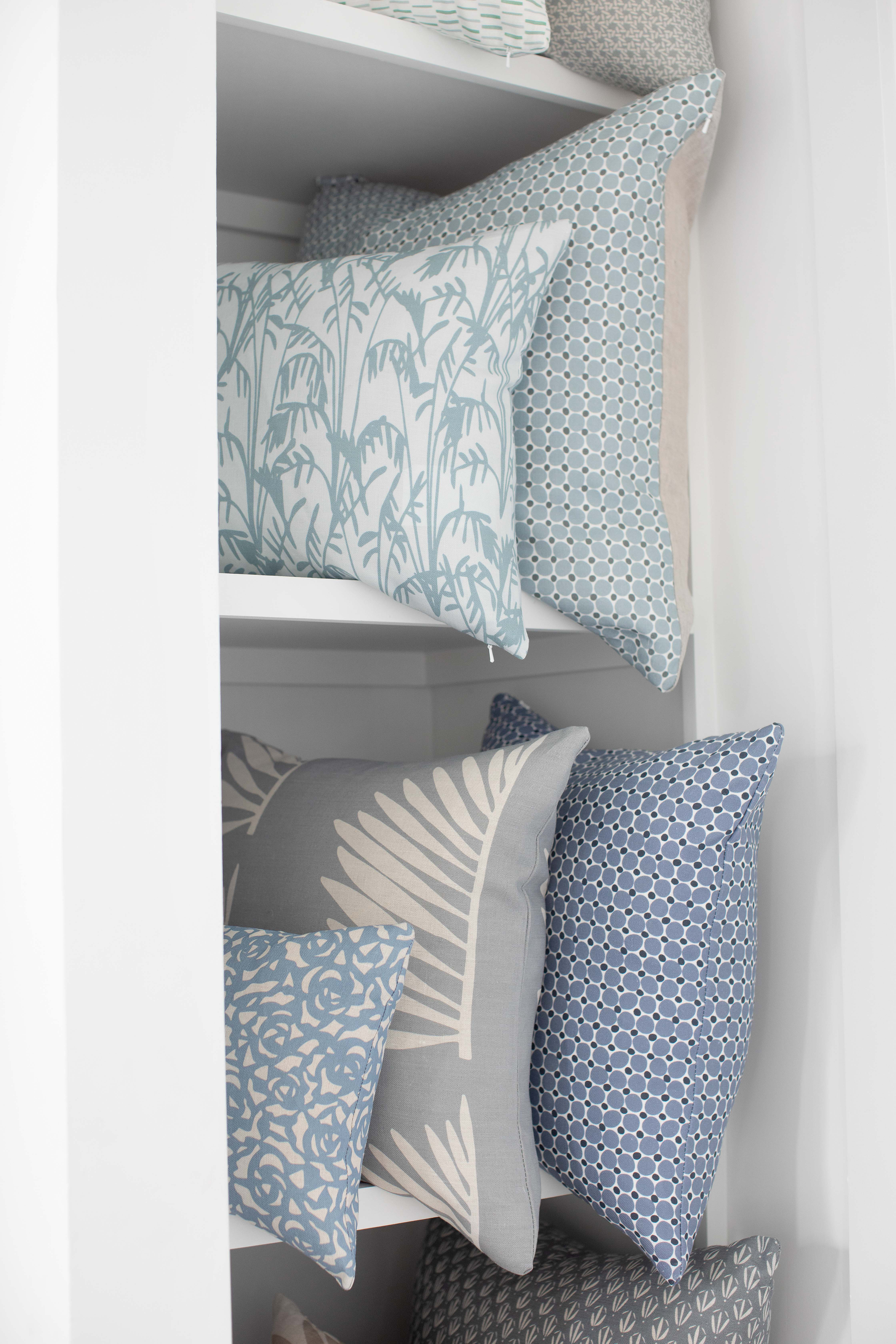 Seabrook II Pillow in Aqua