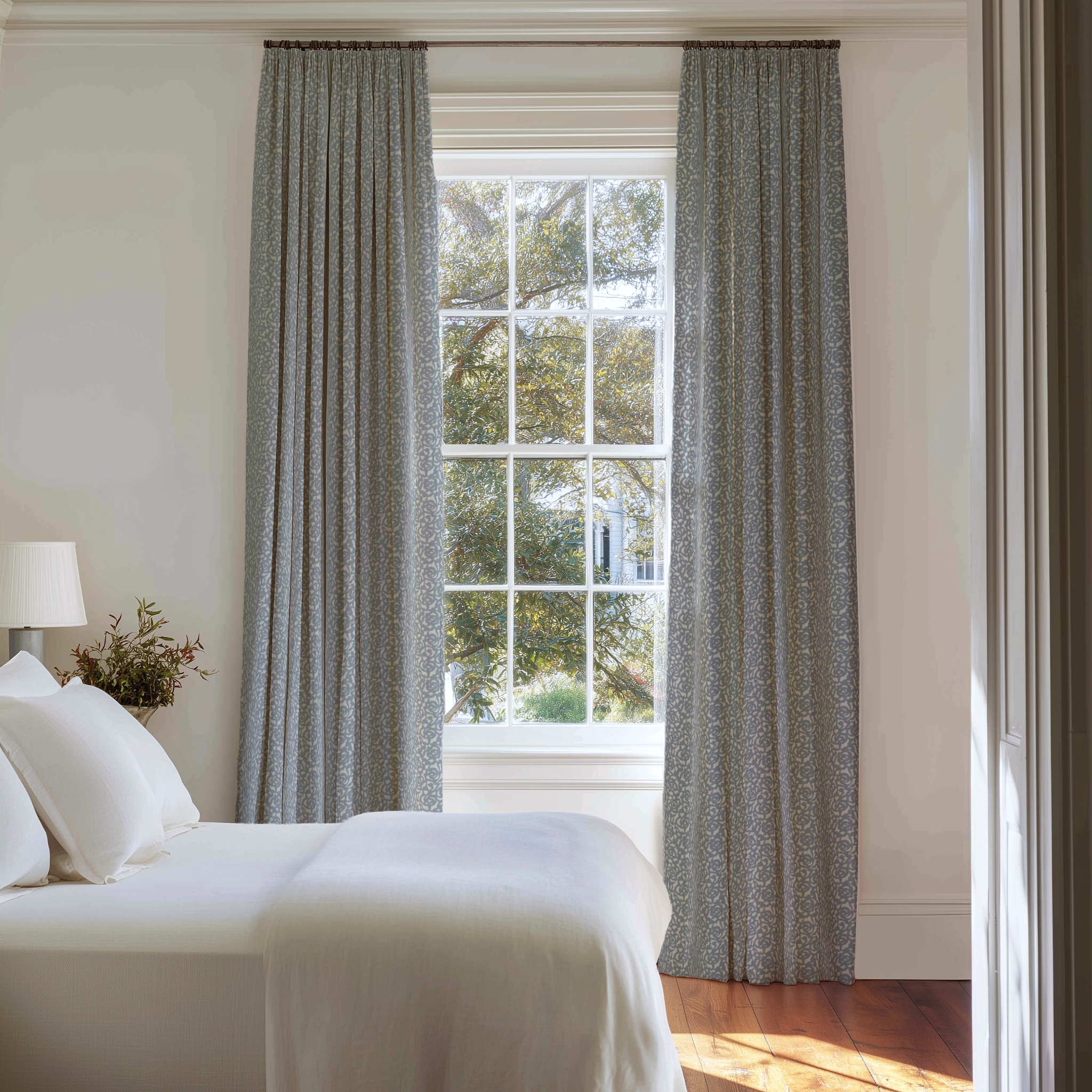 Gardenia Fabric in Marina