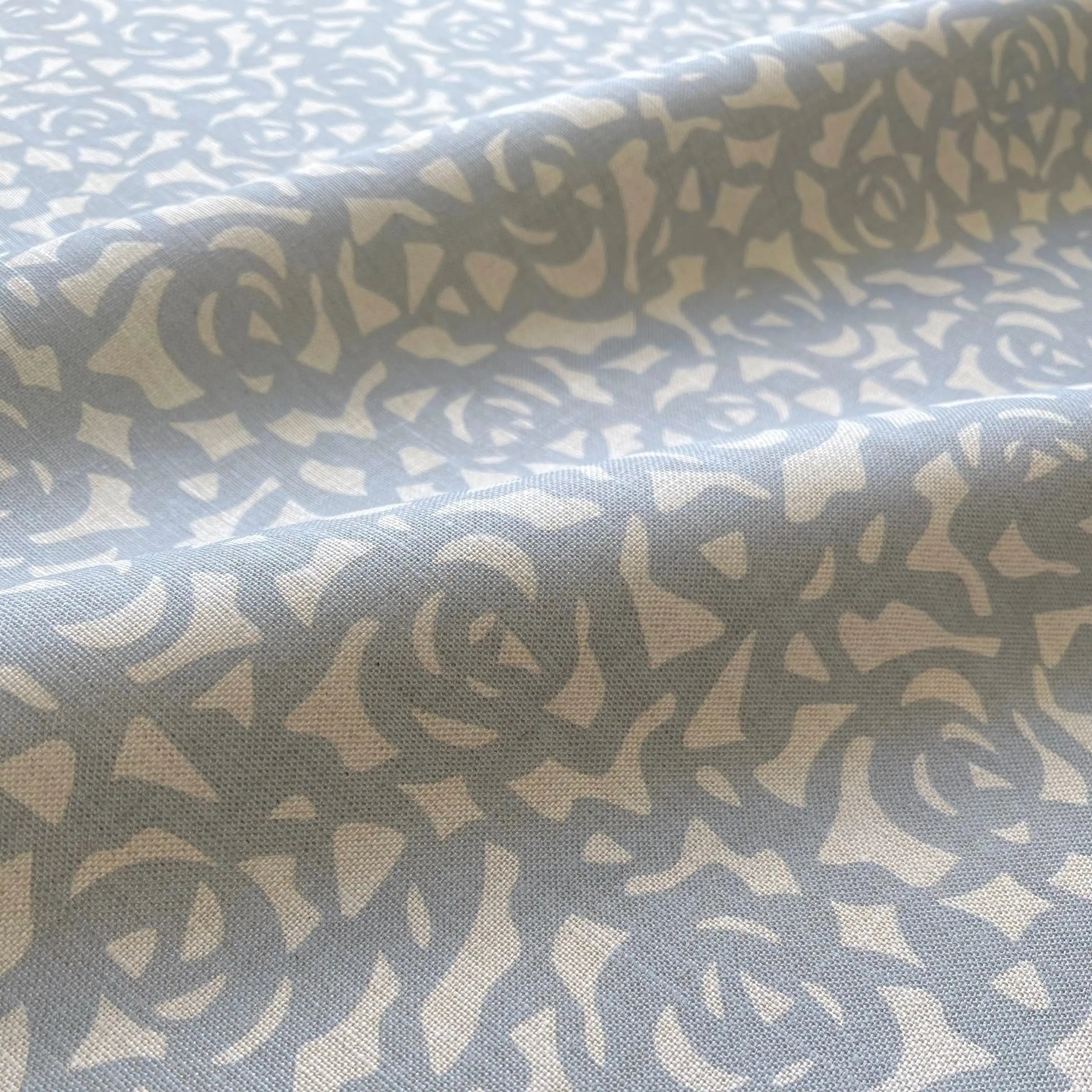 Gardenia fabric in Marina by Emily Daws — close-up detail of Belgian linen, Charleston Collection