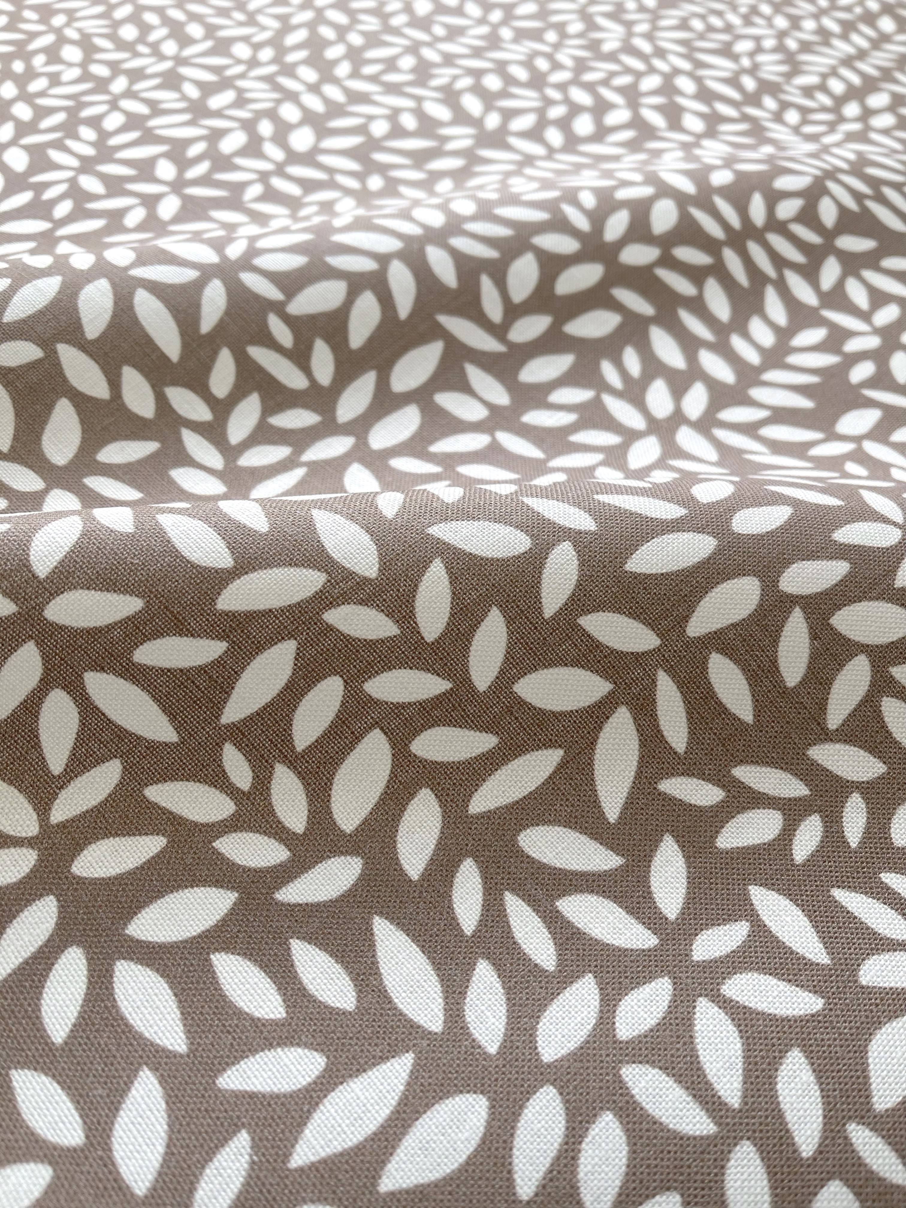 Wadmalaw Pillow in Tea