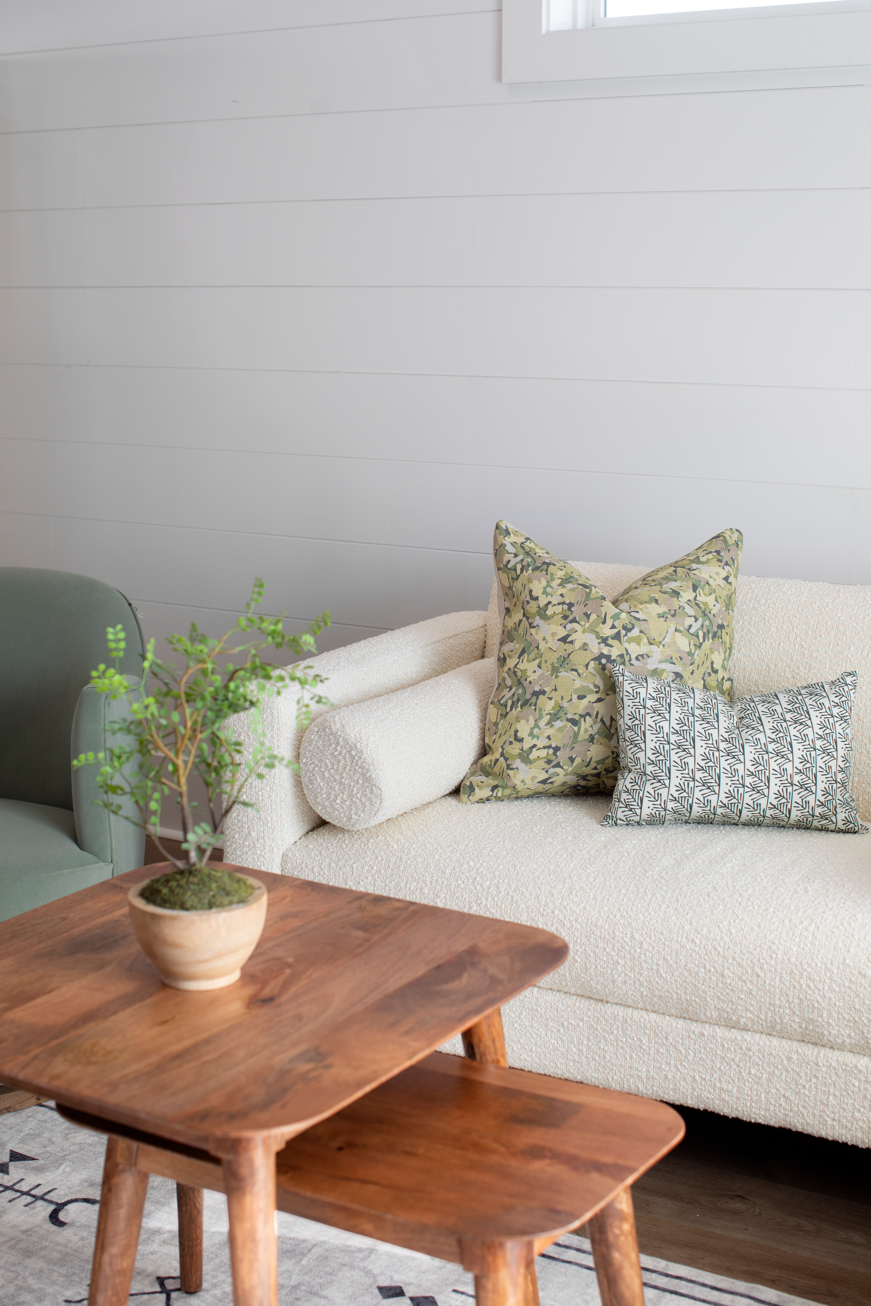 Hemlock Pillow in Holly