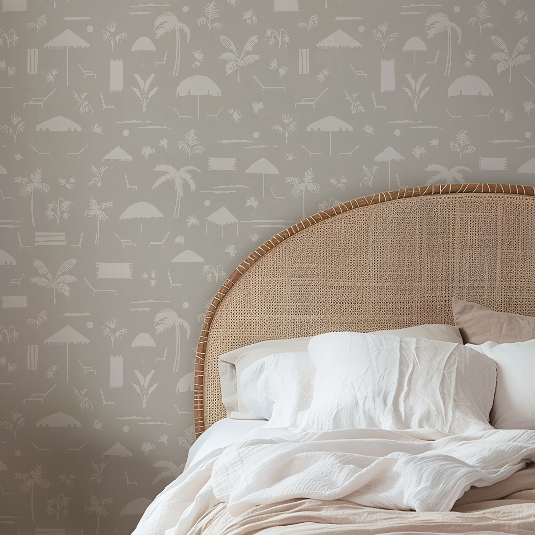 Folly Toile wallpaper in Sand styled by Emily Daws – shown in a Charleston home entryway