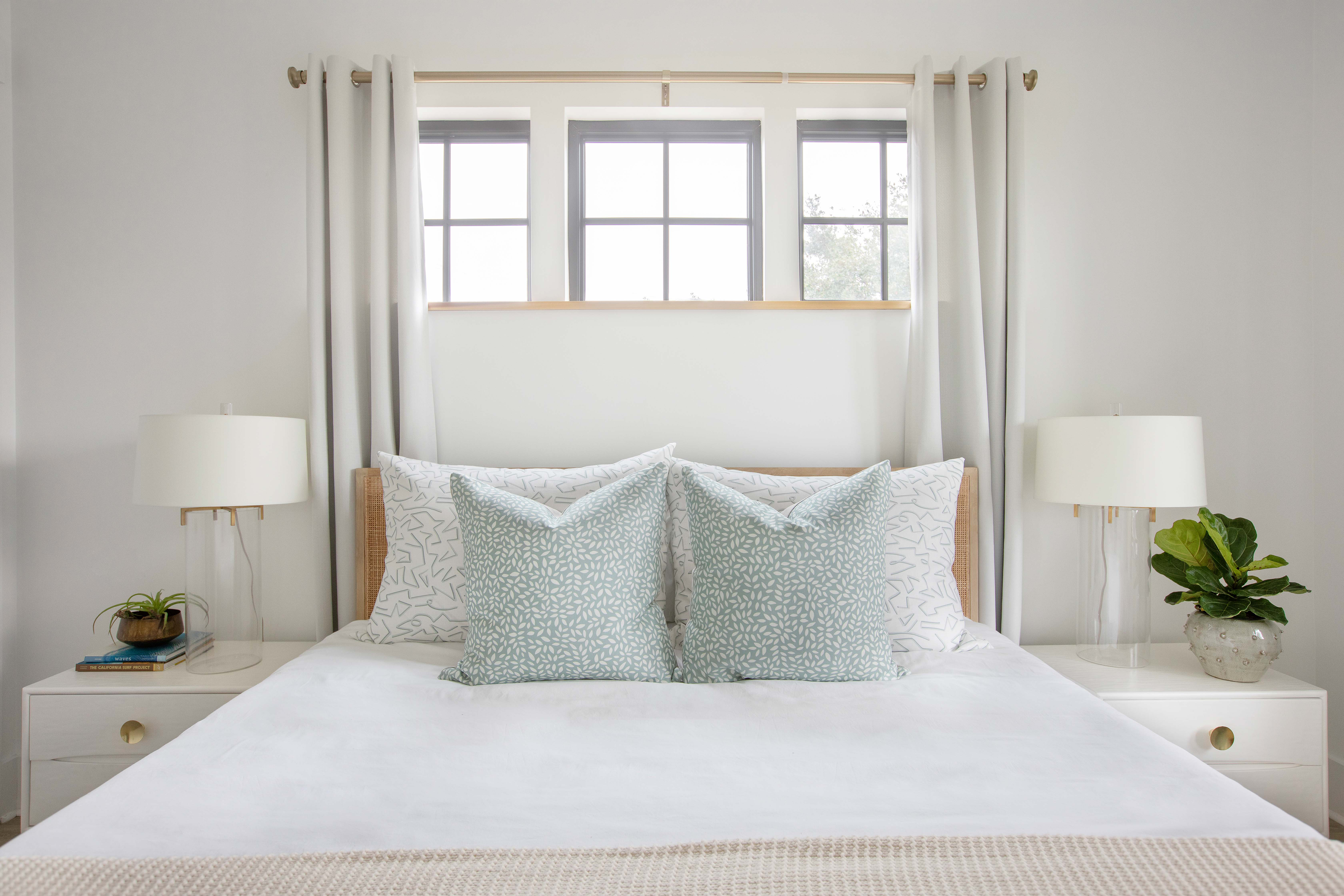 Wadmalaw Pillow in Sage