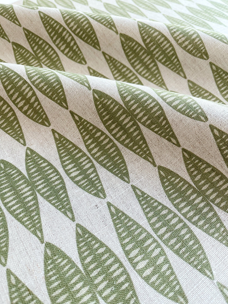 Leaflette Fabric in Peridot