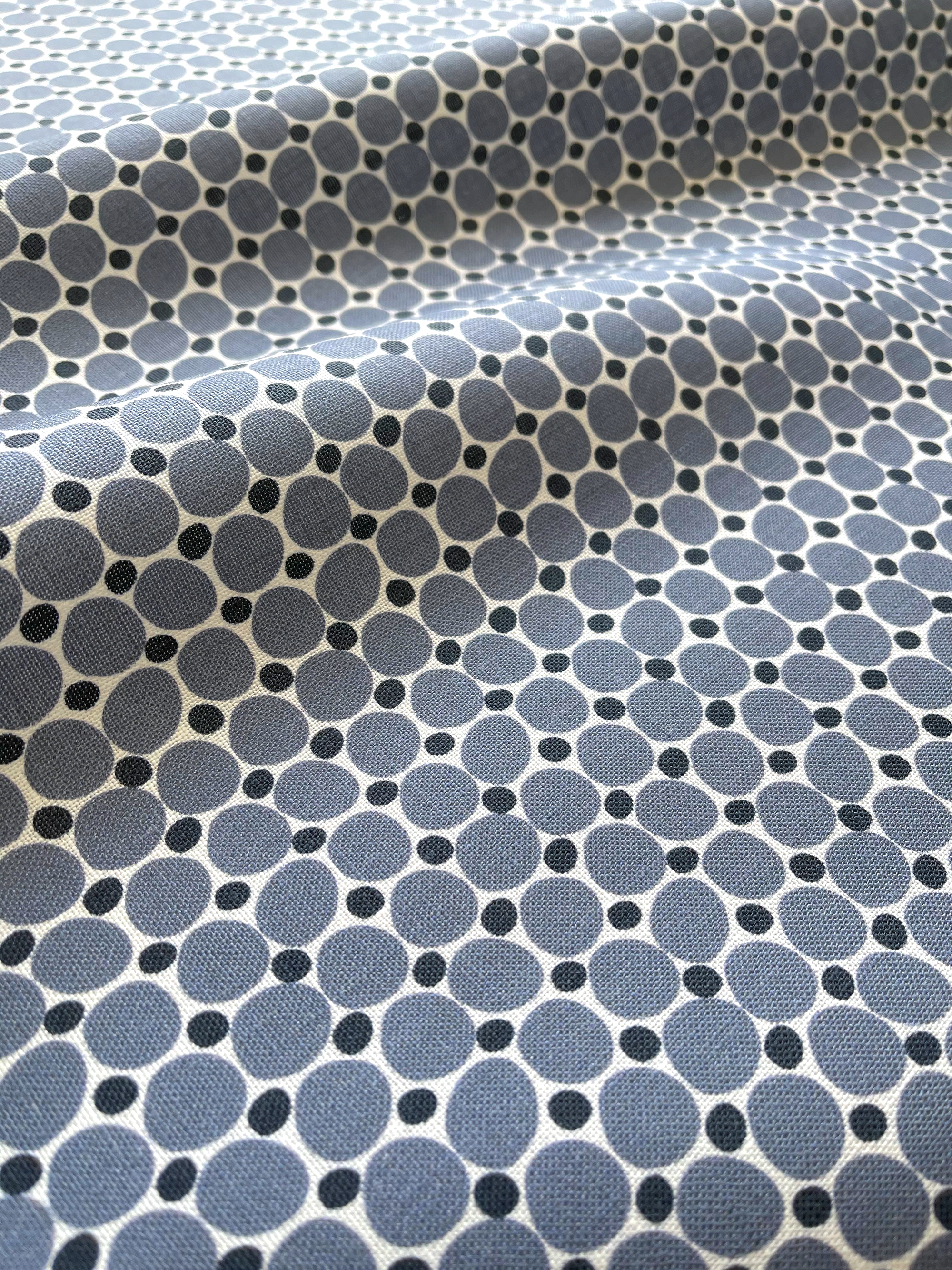 Cobblestone pillow in Ink – close-up of the fabric texture and pattern on linen backing